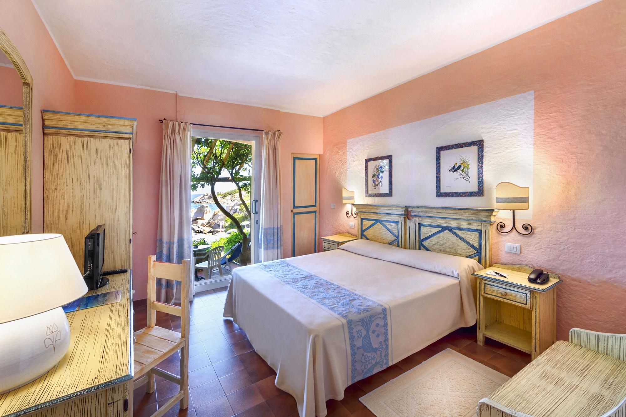Grand Hotel Smeraldo Beach Baja Sardinia Esterno foto