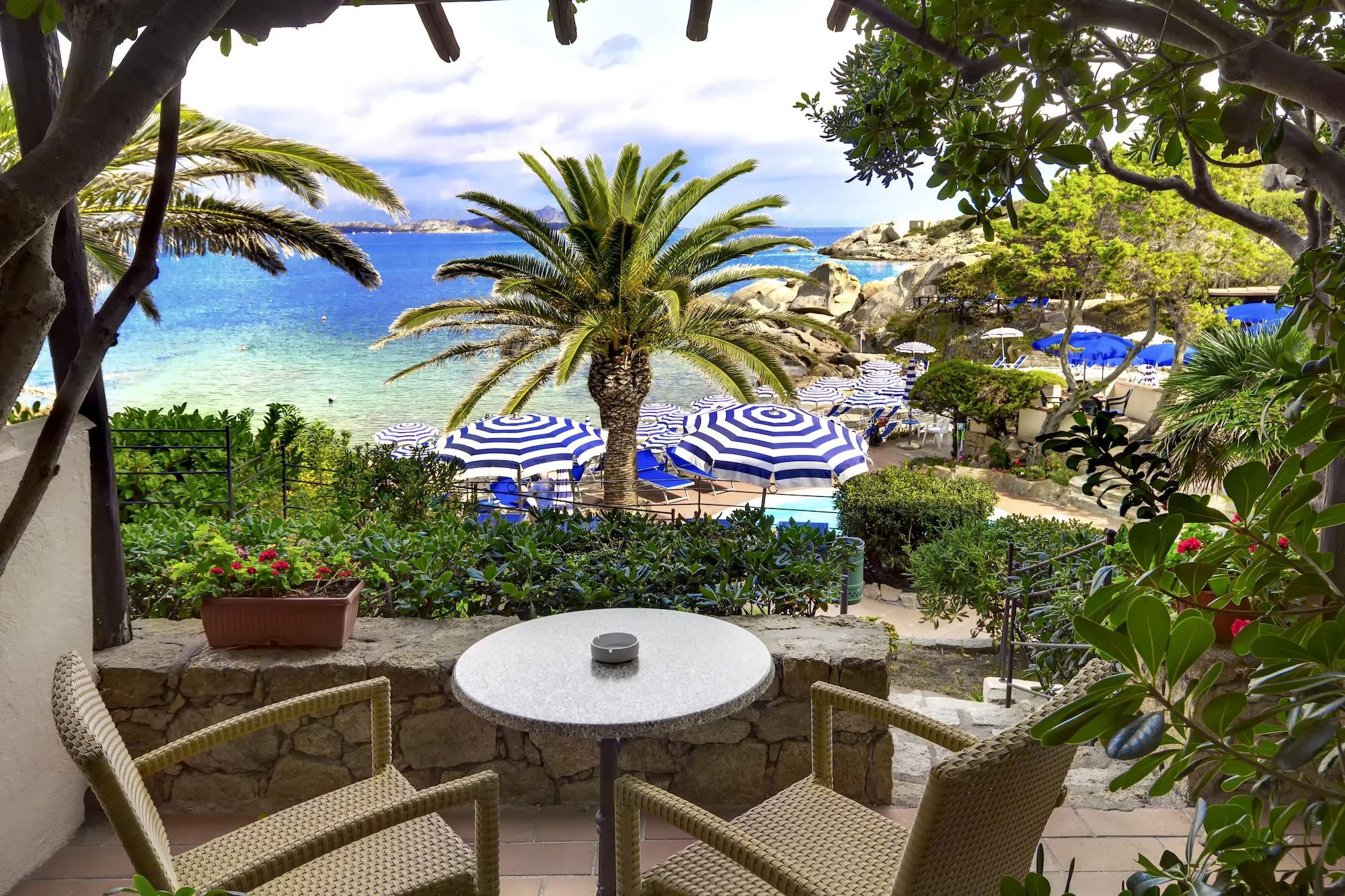 Grand Hotel Smeraldo Beach Baja Sardinia Esterno foto
