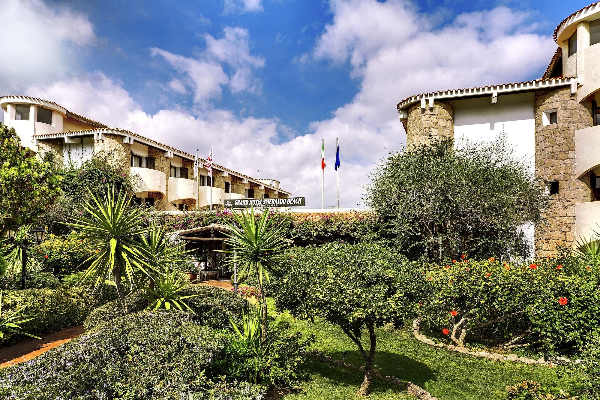 Grand Hotel Smeraldo Beach Baja Sardinia Esterno foto