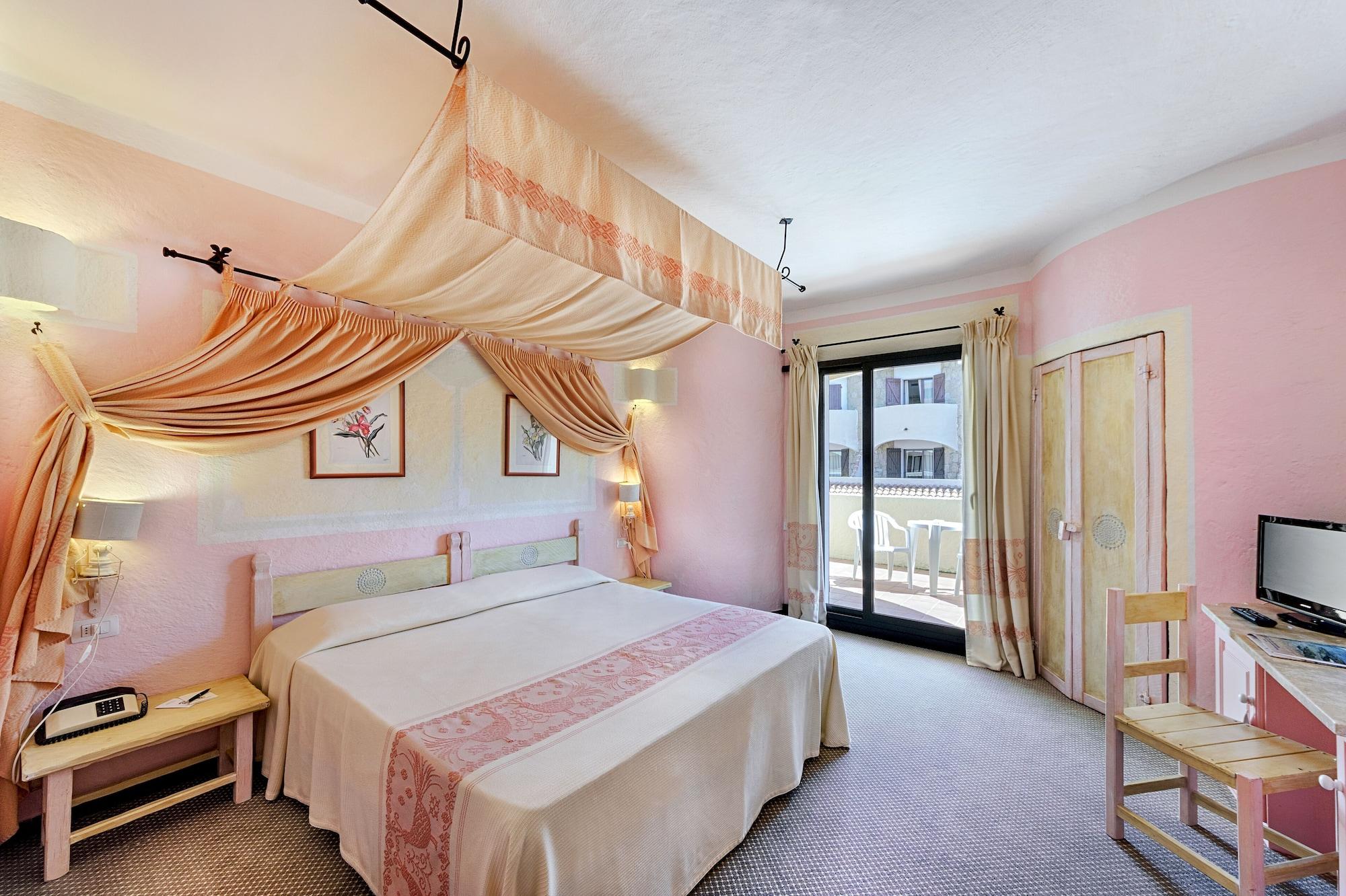 Grand Hotel Smeraldo Beach Baja Sardinia Esterno foto