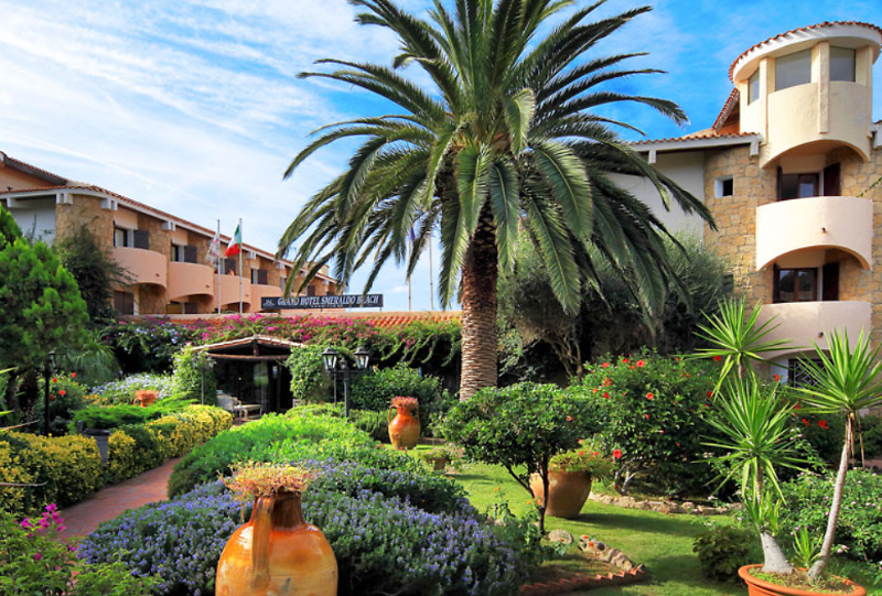 Grand Hotel Smeraldo Beach Baja Sardinia Esterno foto
