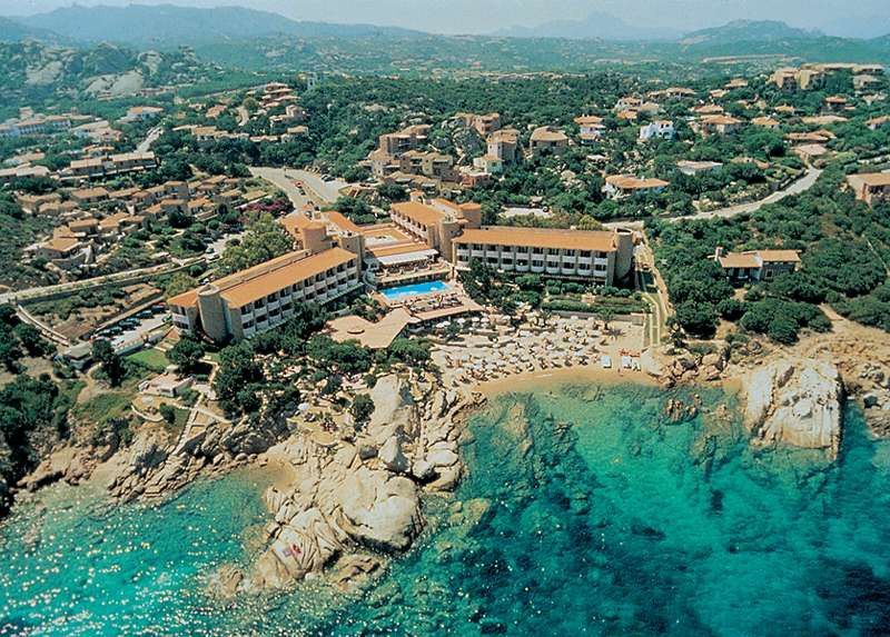 Grand Hotel Smeraldo Beach Baja Sardinia Esterno foto