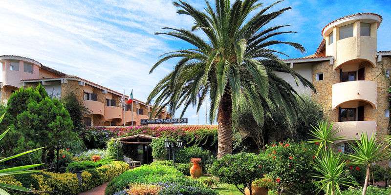 Grand Hotel Smeraldo Beach Baja Sardinia Esterno foto