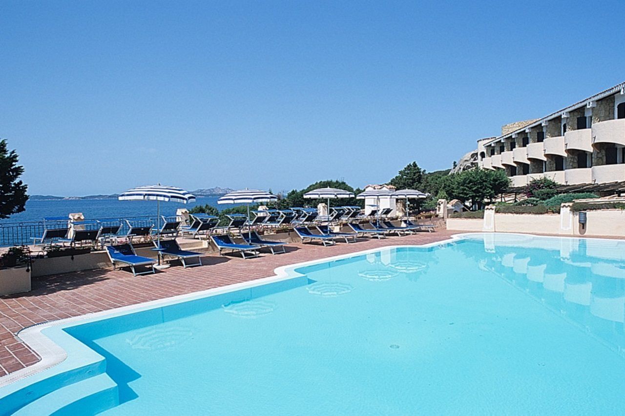 Grand Hotel Smeraldo Beach Baja Sardinia Esterno foto